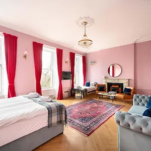  Inn Spacious Centre Family